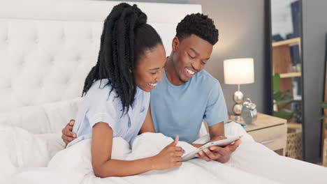 Black-couple,-bed-and-tablet-laughing-for-social