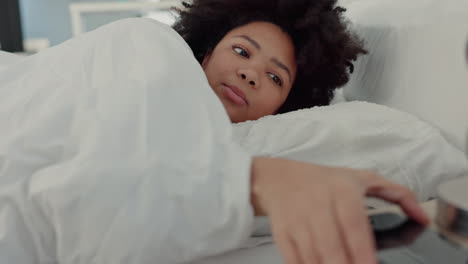 Black-woman,-bedroom-and-phone-wake-up-to-social