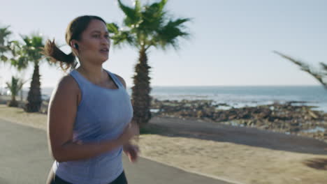 Plus-size-woman-on-fitness-run
