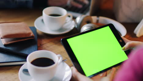 Chroma-key,-tablet-and-green-screen-with-mockup