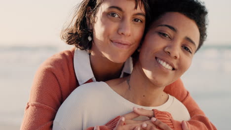 Paar,-LGBT--Und-Lesbische-Frauen-Am-Strand