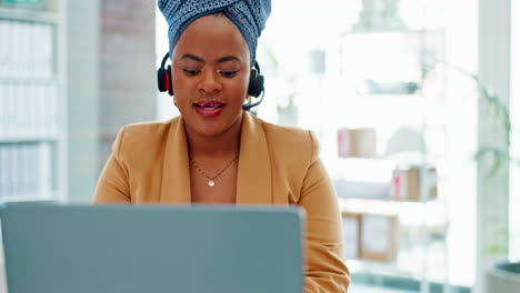 Laptop,-call-center-and-black-woman-consulting