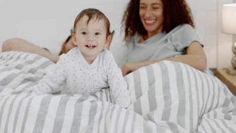Morning,-parents-and-child-with-smile-in-the-bed