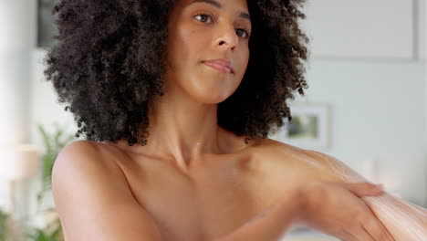 Schwarze-Frau,-Creme-Und-Kosmetik-Für-Die-Körperpflege