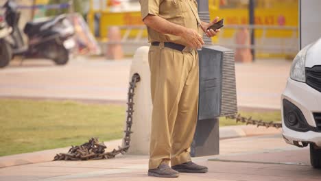 Fat-Indian-policeman-on-duty