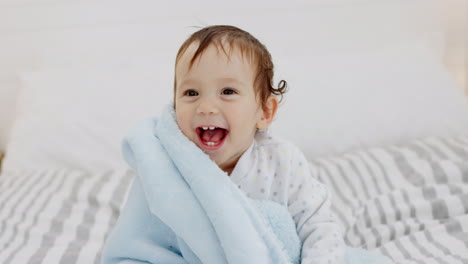 Laughing-baby,-kids-and-peekaboo-with-blanket