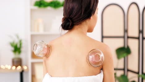 Beauty,-wellness-and-cupping-massage-on-back