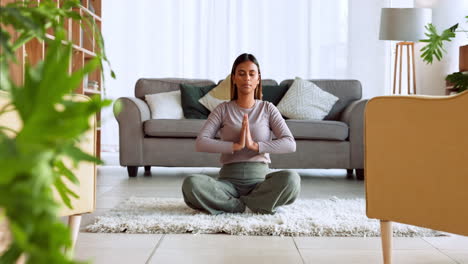Meditación-De-Yoga,-Ejercicio-En-Casa