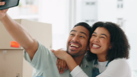 Real-estate,-phone-selfie-and-couple-in-new-home