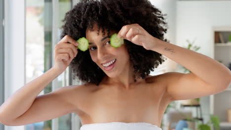 Black-woman,-smile-and-fruit-eyes-for-skincare