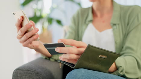 Frau,-Online-Shopping-Und-Telefon-Für-Kreditkarte