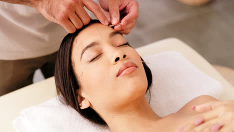 Beauty,-relax-and-acupuncture
