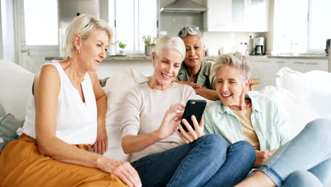 Relax,-friends-and-senior-women-on-with-phone