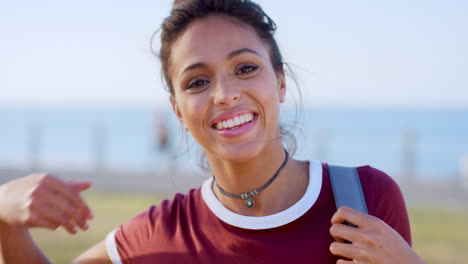 Face,-happy-and-travel-with-a-backpack-black-woman