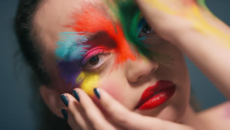 Woman,-hands-and-face-makeup-in-fine-art