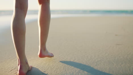 Füße,-Spazierengehen-Und-Am-Strand-Zum-Entspannen