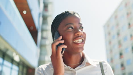 Business,-phone-call-and-black-woman-in-city