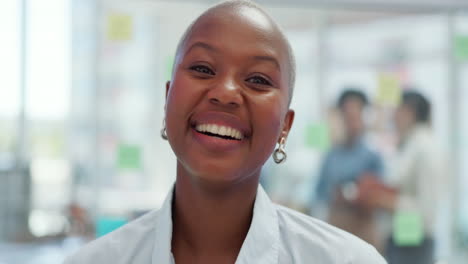 Face,-business-and-black-woman-with-smile