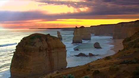 Establishing-shot-of-the-12-Apostle-rock-formations-along-the-Great-Ocean-Road-of-Victoria-Australia-1