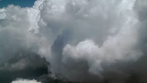 Time-lapse-of-dark-clouds-forming-and-billowing