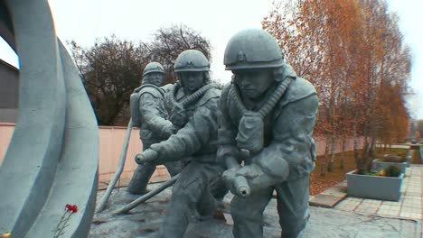A-monument-honors-the-heros-of-the-Chernobyl-nuclear-disaster