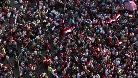 Vista-Aérea-De-Los-Manifestantes-En-El-Cairo,-Egipto-4