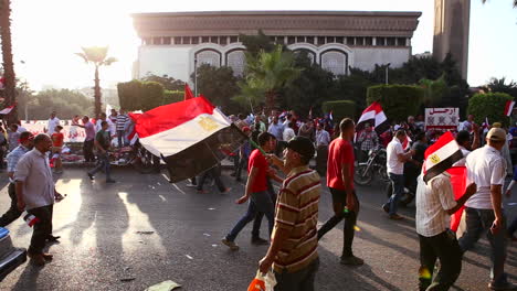 Protestors-march-in-Cairo-Egypt