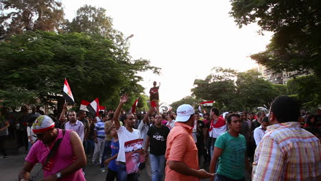 Protestors-march-in-Cairo-Egypt-1