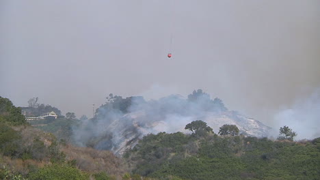 Firefighting-Helicopters-Make-Water-Drops-On-The-Thomas-Fire-In-Santa-Barbara-California-1