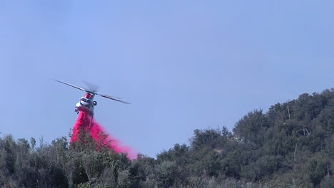 Firefighting-Helicopters-Make-Water-Drops-On-The-Thomas-Fire-In-Santa-Barbara-California-5