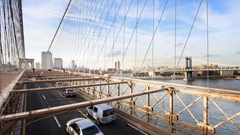 Brooklyn-Bridge-Cars-02