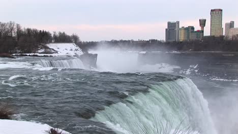 The-Mist-Rises-From-The-Bottom-Of-Niagara-Falls