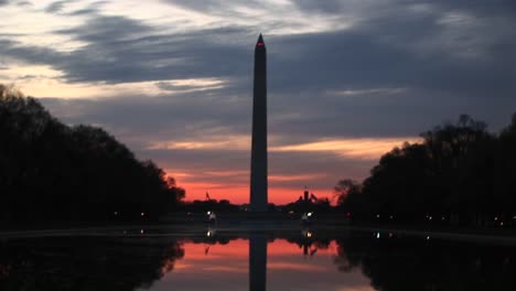 A-Goldenhour-Shot-Of-The-Washington-Monument-In-Silhouette