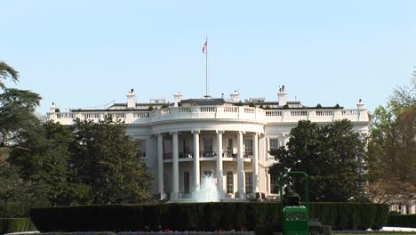 A-Longshot-Of-The-Beautiful-White-House-In-Washington-Dc