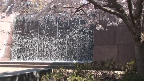 Tourists-Admire-The-Fdr-Memorial-In-Washington-Dc
