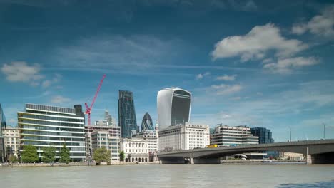 London-Thames-View-4K-02
