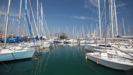 Hafen-Von-Palermo-4k-01