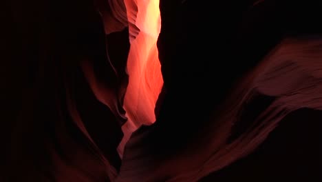 Tiltup-Einer-Roten-Sandsteinformationen-Im-Antilopen-Canyon-Arizonayon