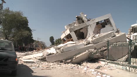Pan-to-collapsed-buildings-following-the-Haiti-earthquake