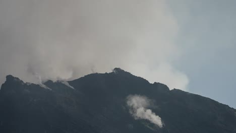 Volcán-Stromboli-4K-27