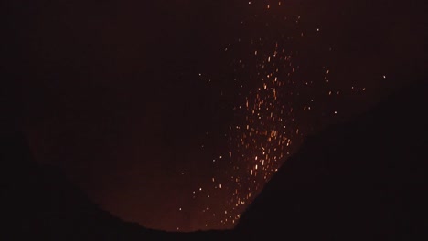 Volcán-Stromboli-4K-15